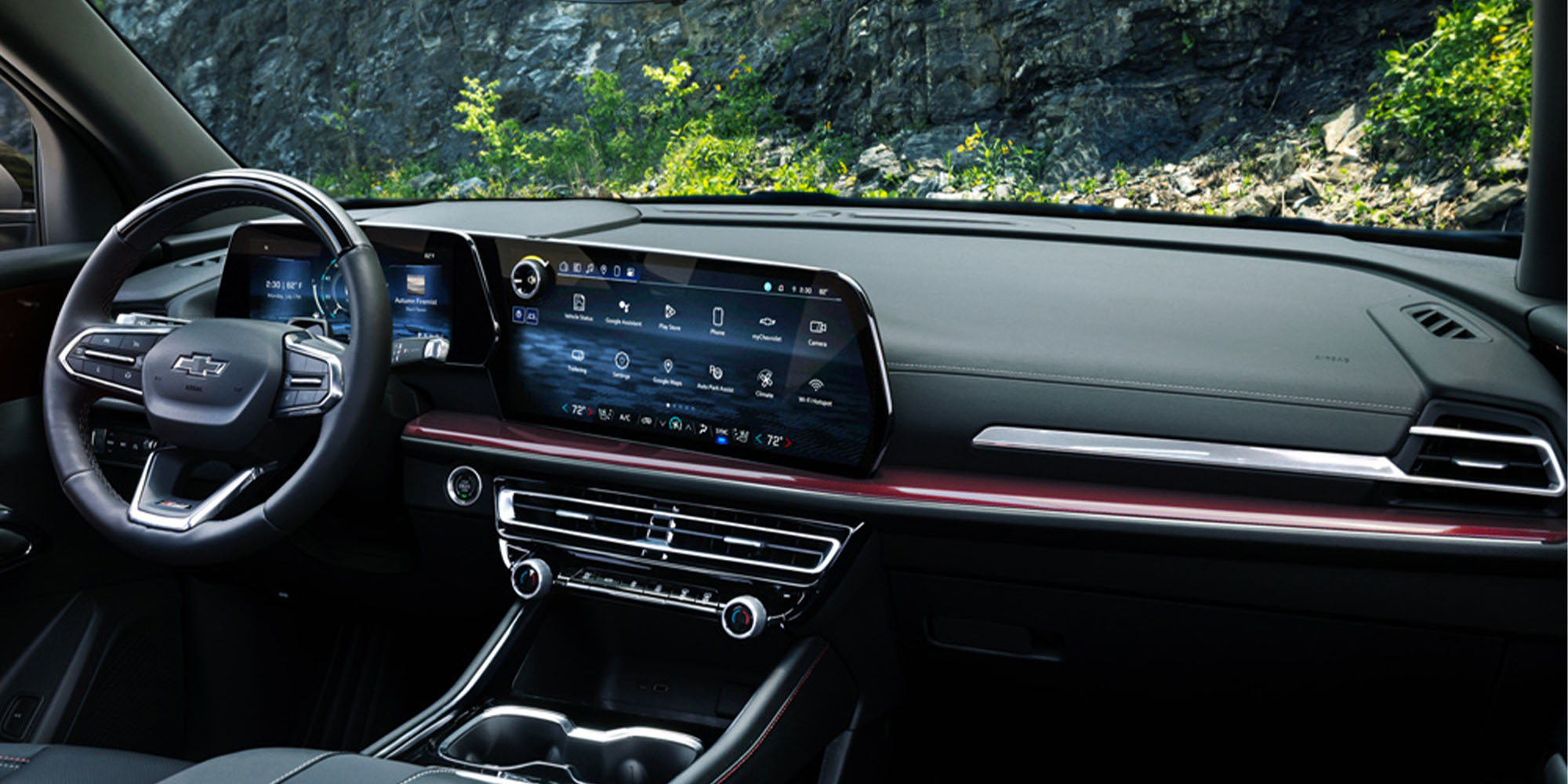 Tablero interior de la Chevrolet Traverse Z71 con pantalla digital